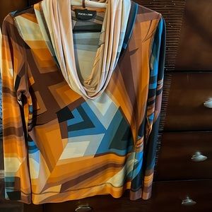 Women’s Focus 2000 Blouse, Size M, Color multi, 96% polyester, 4% Spandex
